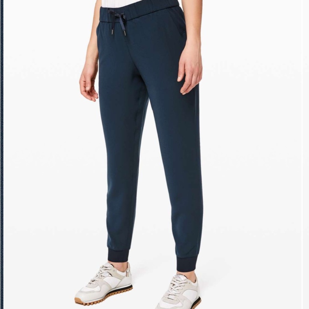 Lululemon Athletica black Joggers